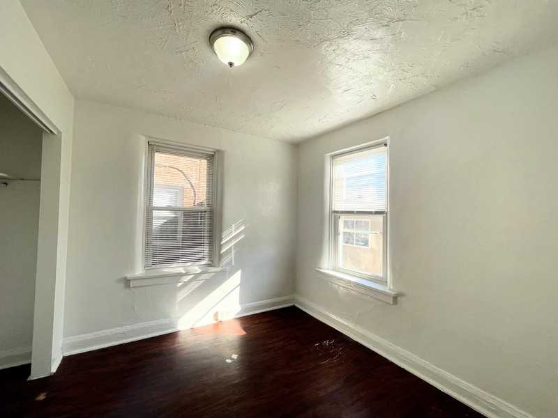 7210 Lyndover Place #3E - Photo 5 of 10