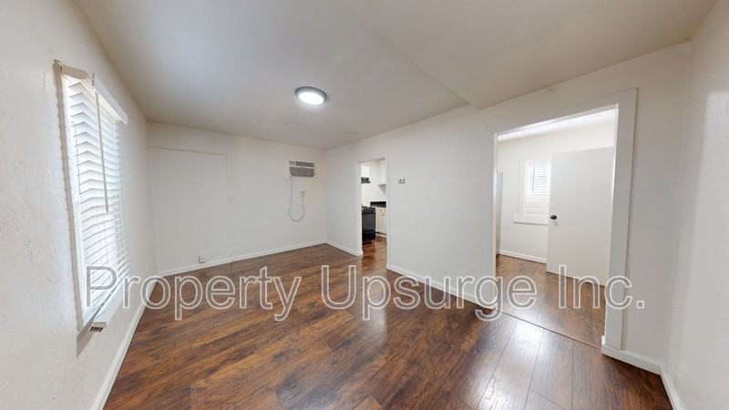 2717 Twin View Blvd - Photo 2 of 13