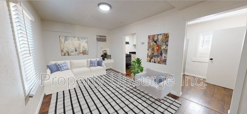 2717 Twin View Blvd - Photo 3 of 13