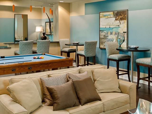 The Monterey - Photo 3 of 4