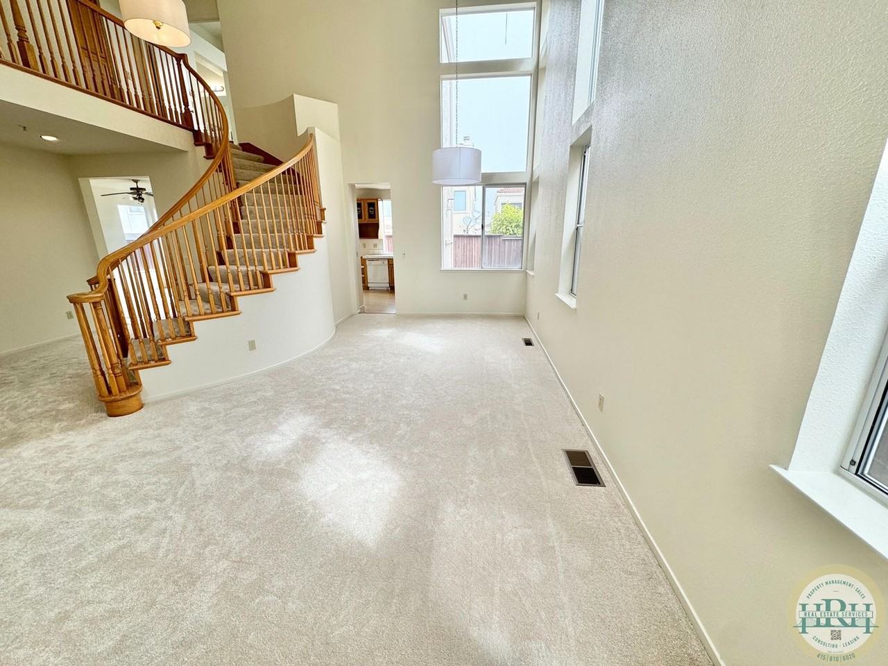 318 Cerro Dr - Photo 5 of 43