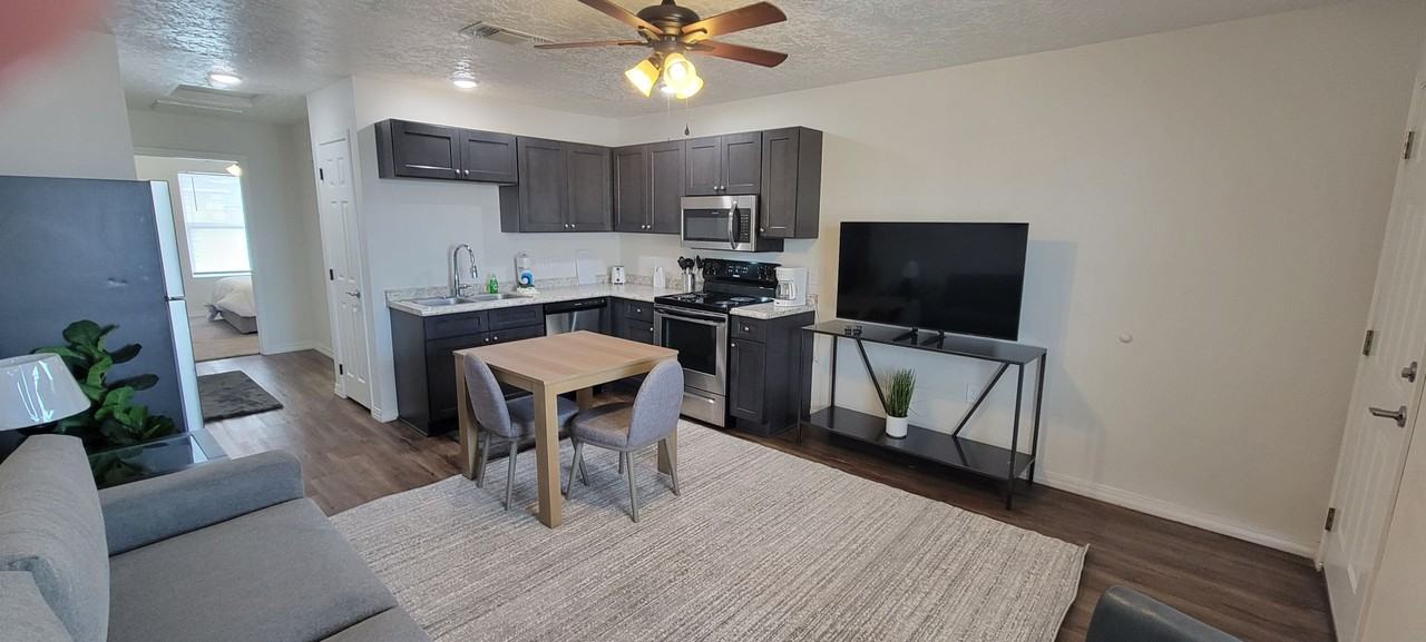 2501 N Dr Martin Luther King Jr Blvd #I - Photo 4 of 18