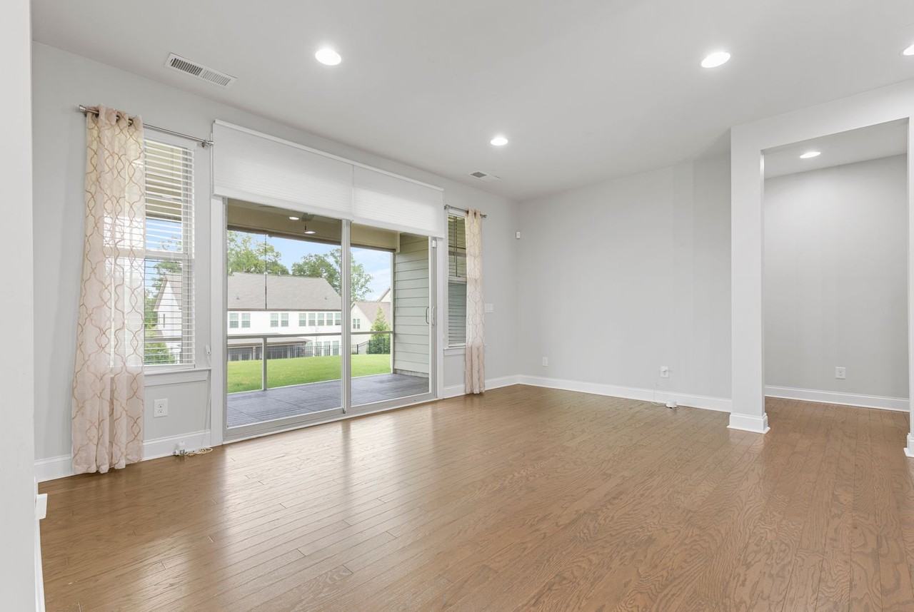 14234 Twin Eagles Ln - Photo 5 of 50