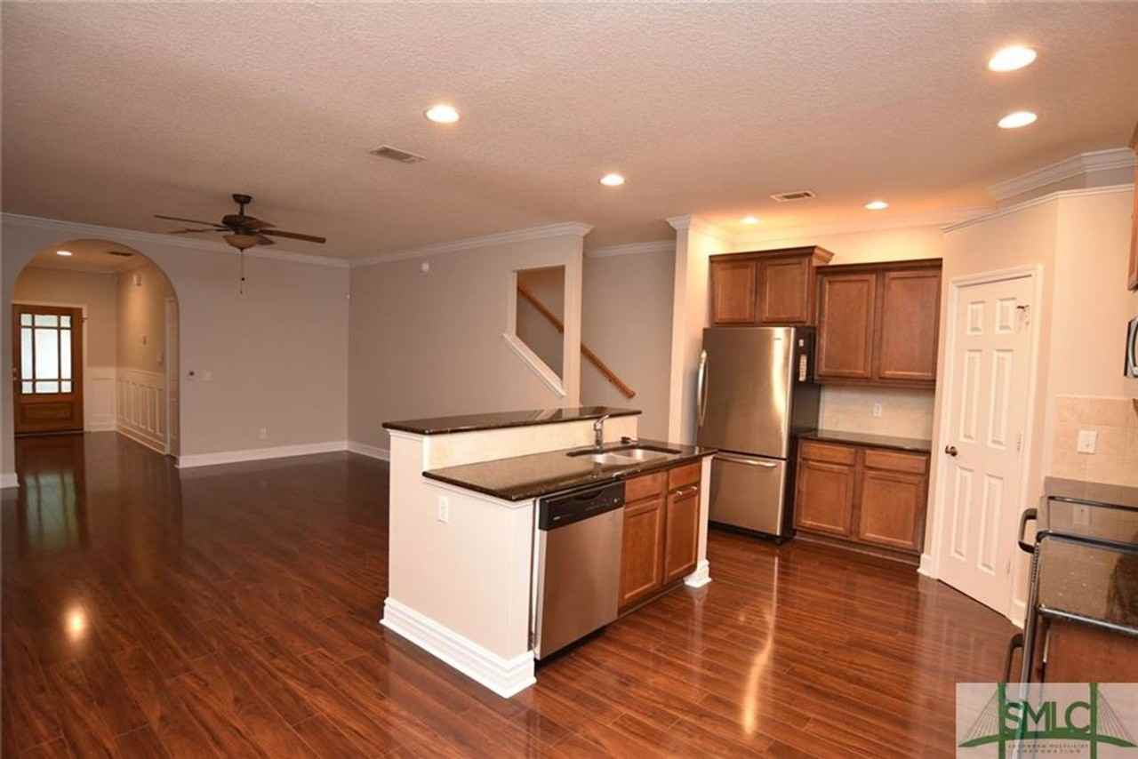 47 Weslyn Park Dr - Photo 3 of 16