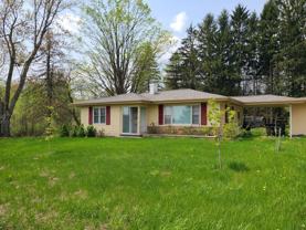 6358 N Coloma Rd - Photo 1 of 1