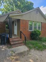 featured image of 2430 Oakridge St