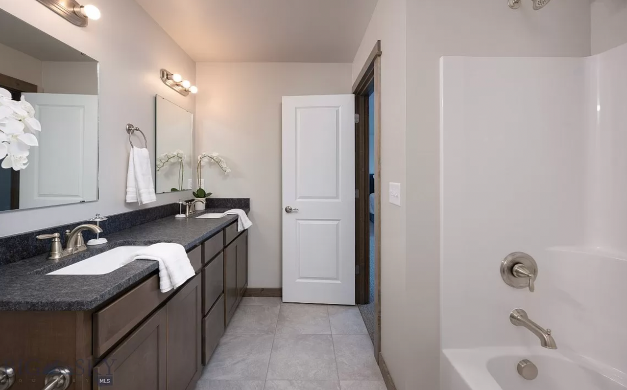 509 Winston Ln - Photo 6 of 15