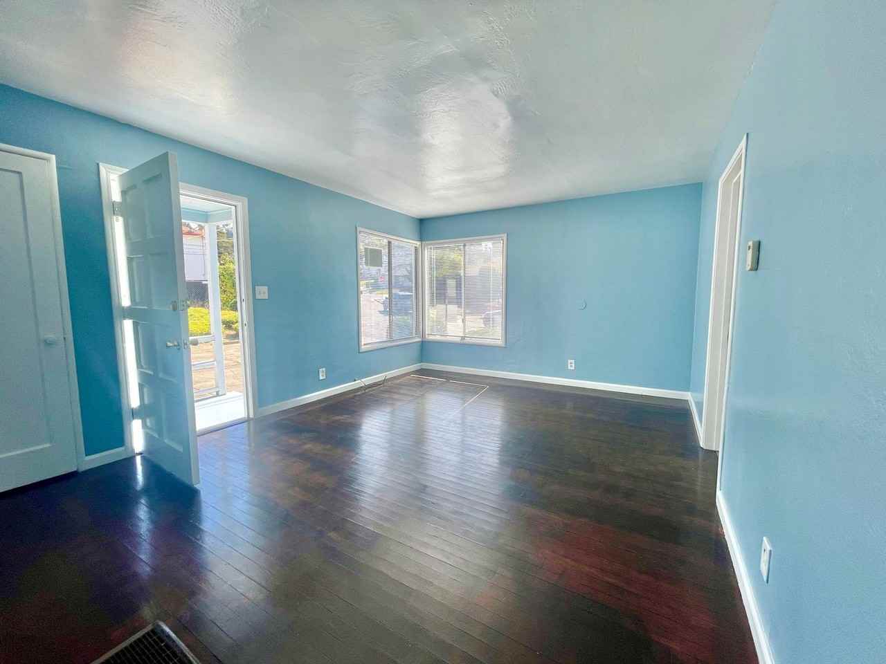 2837 69th Ave - Photo 3 of 16