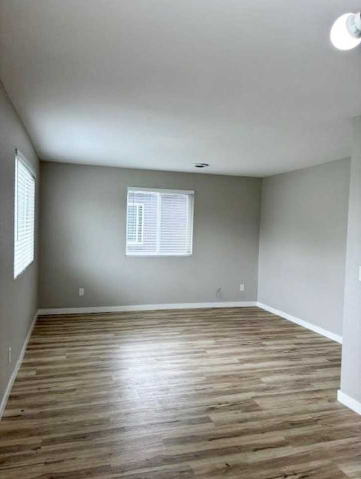 103 4th Fourplex - Photo 3 of 10