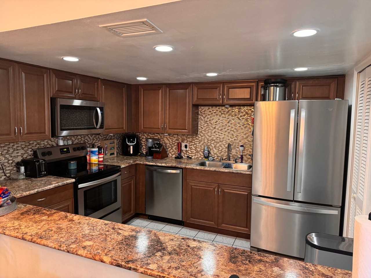 822 Town Cir #164 - Photo 5 of 23