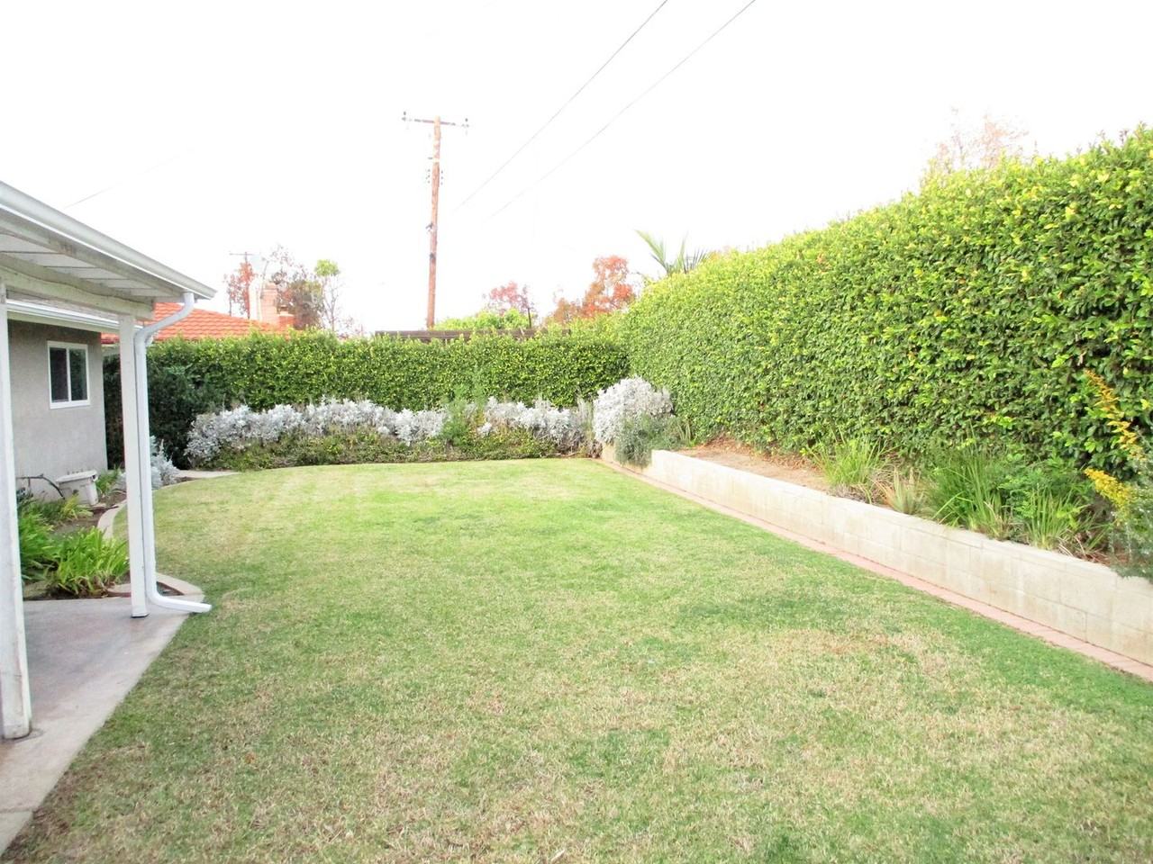 2651 Fairmont Ave - Photo 2 of 14