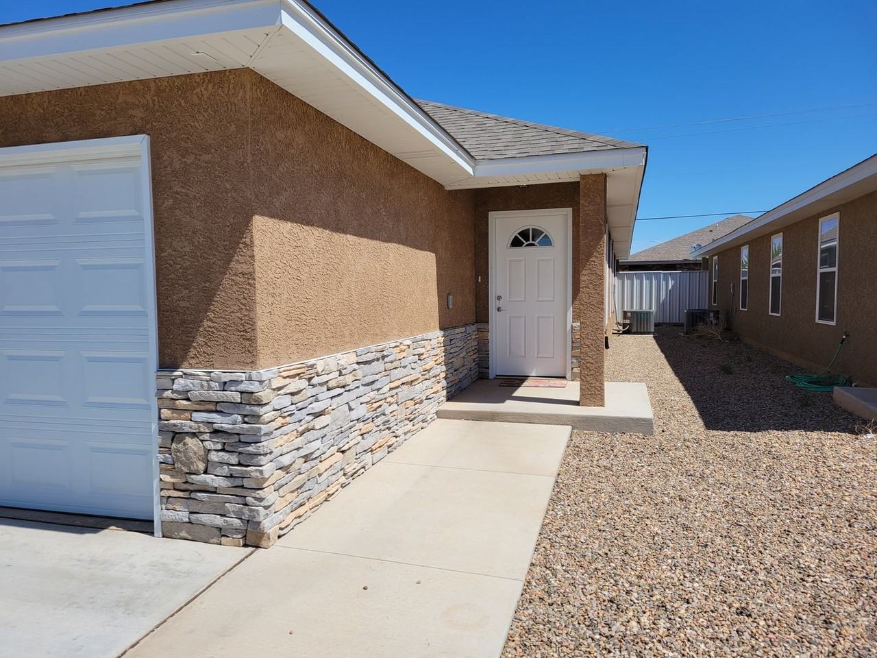 rf2616 - Photo 3 of 18