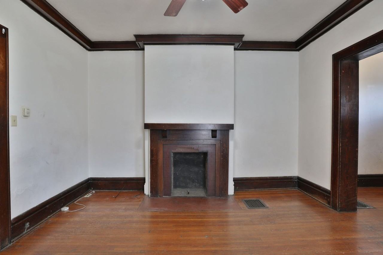 266 E 13th Ave - Photo 7 of 27