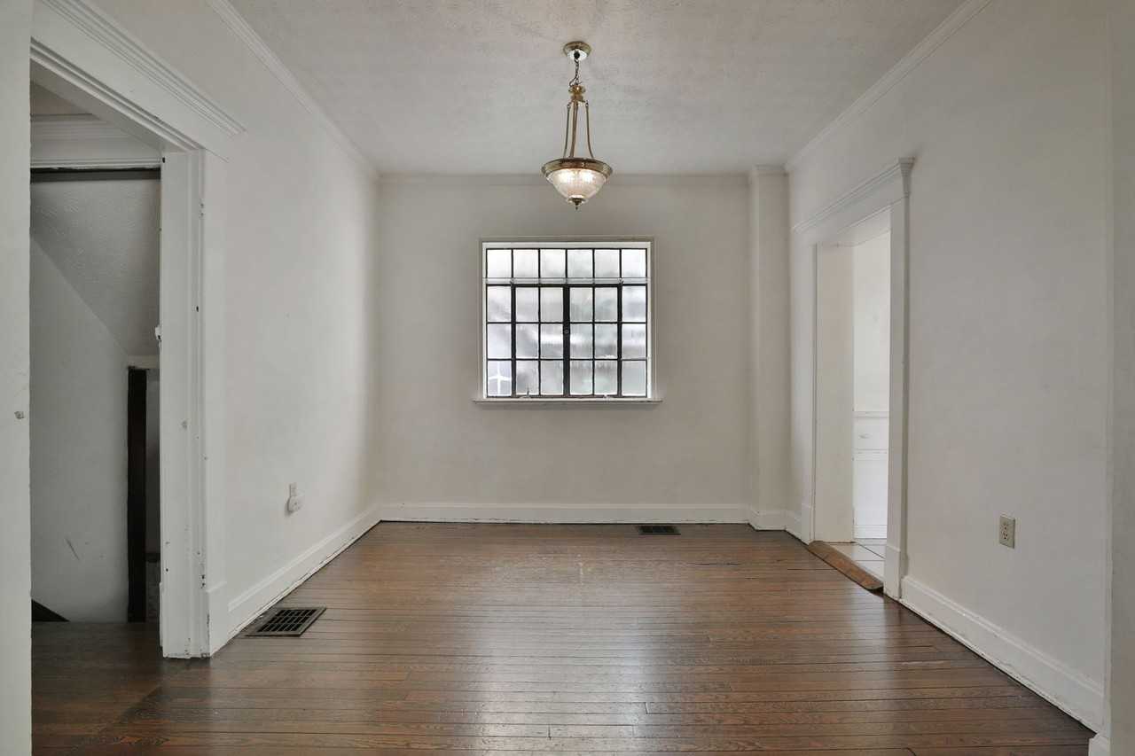 108 E Frambes Ave - Photo 7 of 23
