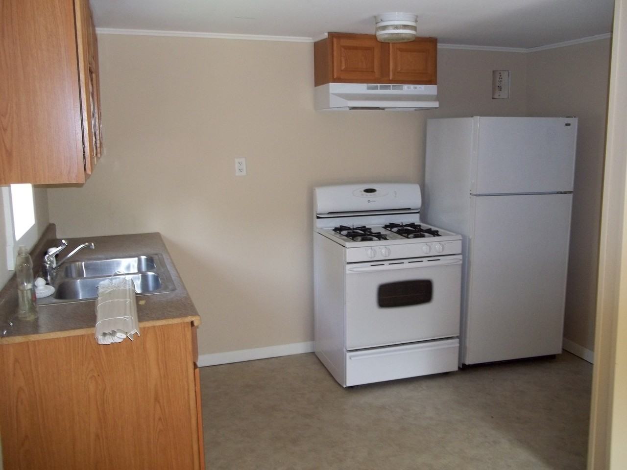 321 S Ward St - Photo 2 of 2