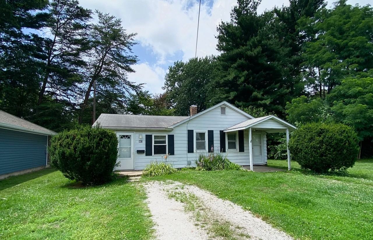 449 S 23rd St - Photo 2 of 7