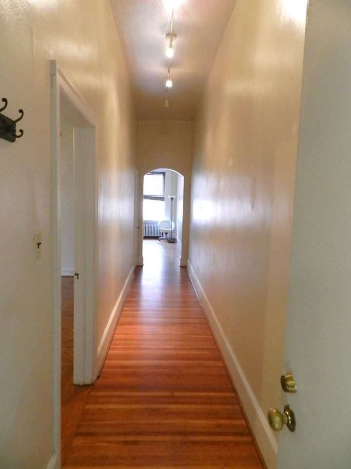 1722 Spruce St - Photo 3 of 12