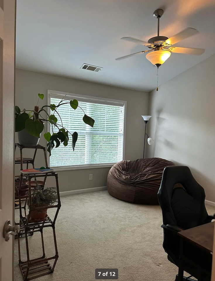 2986 Lauren Parc Rd - Photo 6 of 15