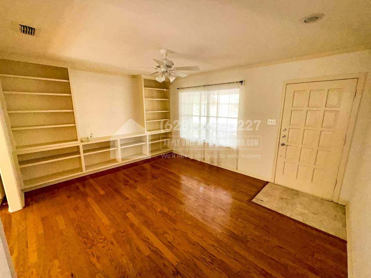 4706 Placid Pl - Photo 3 of 22
