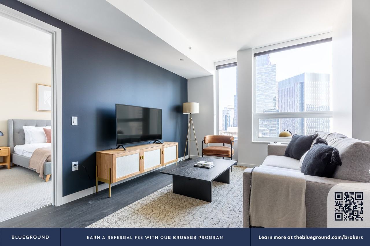 2116 4th Avenue - Photo 5 of 24