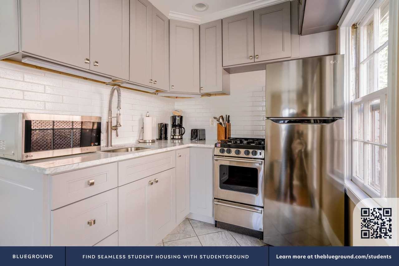 3207 Scott Pl Nw #740 - Photo 6 of 20