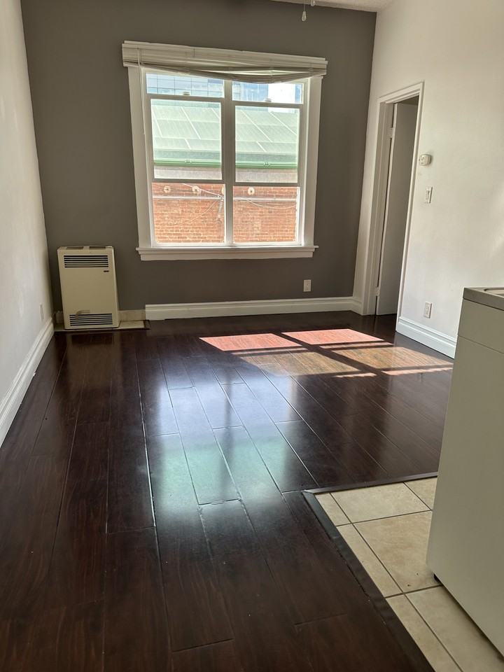704 Hartford Avenue - Photo 2 of 3