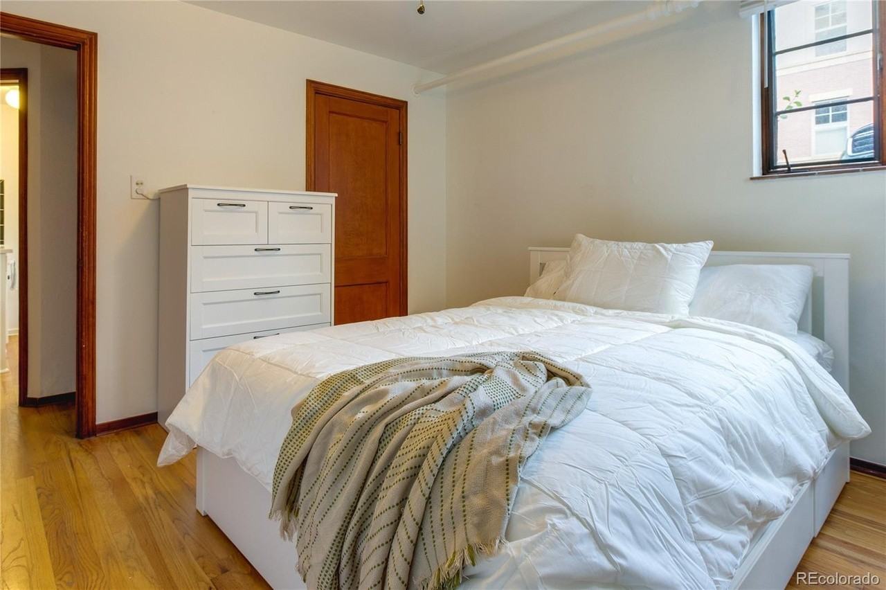 1605 Saint Paul Street - Photo 4 of 24