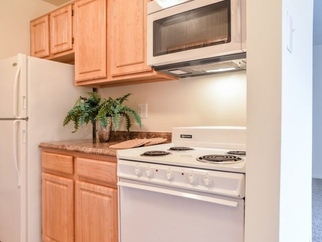 Applegate - Photo 2 of 12