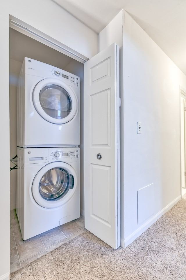 Fallstaff Manor - Photo 5 of 16