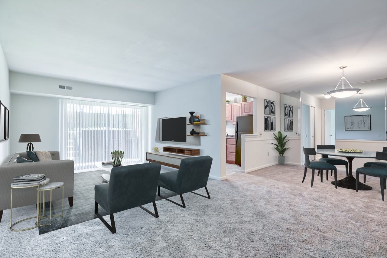 Fallstaff Manor - Photo 7 of 16