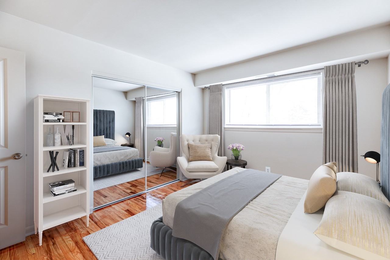 Walker Manor - Photo 7 of 26