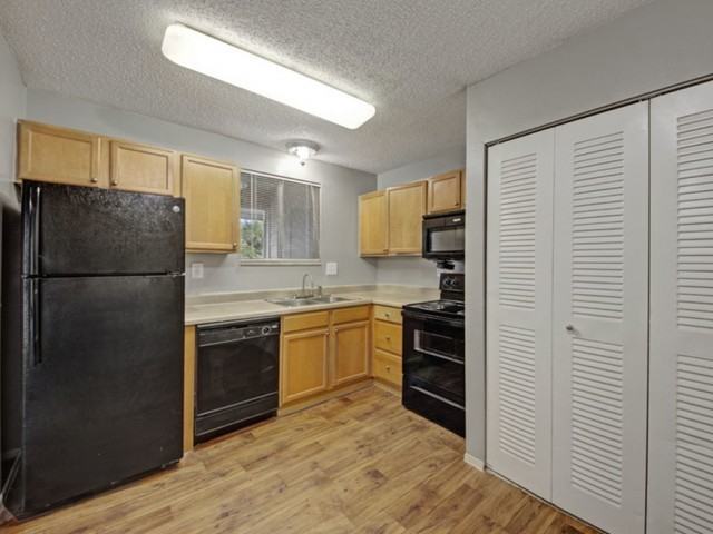 The Point at Arrowhead - Photo 3 of 16