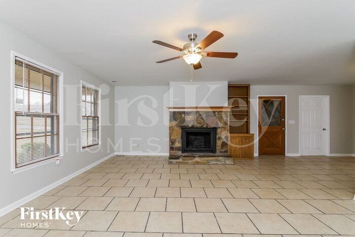 5119 Stephens Rd - Photo 2 of 15