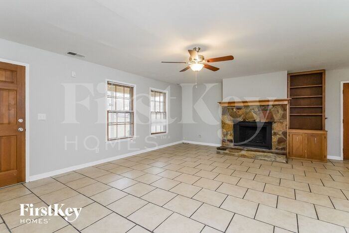 5119 Stephens Rd - Photo 3 of 15