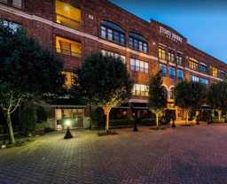 150 Sabine St #B9 - Photo 1 of 1