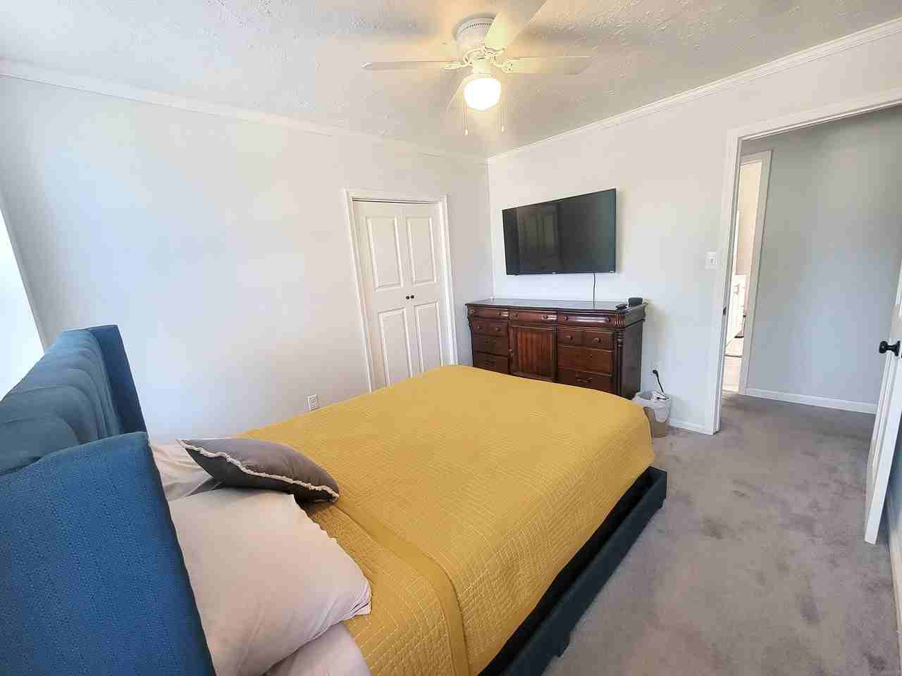 37 W 4th St #NA - Photo 3 of 9