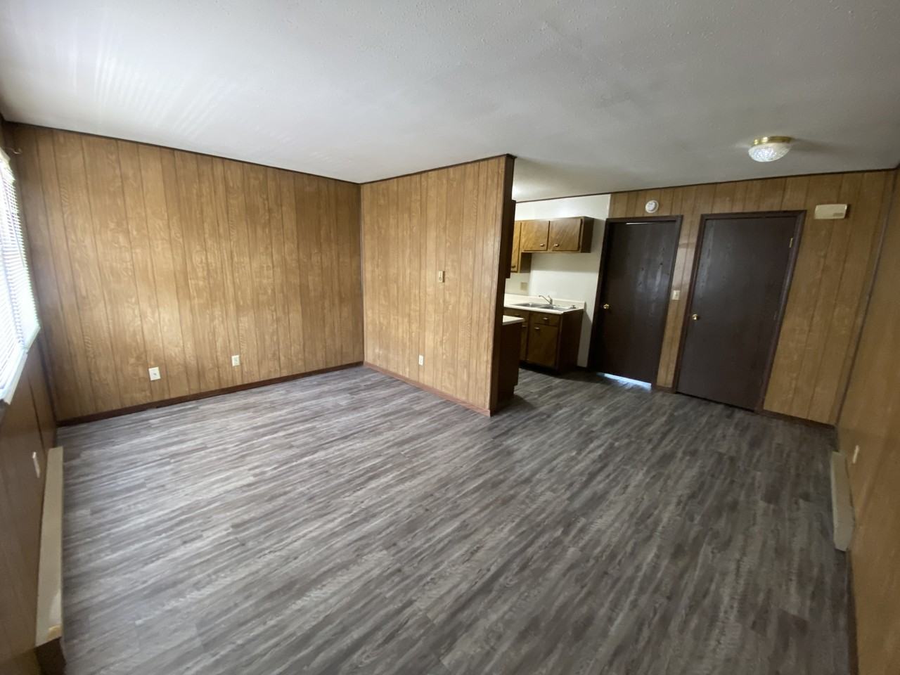 1009 W Clay St #5 - Photo 2 of 11