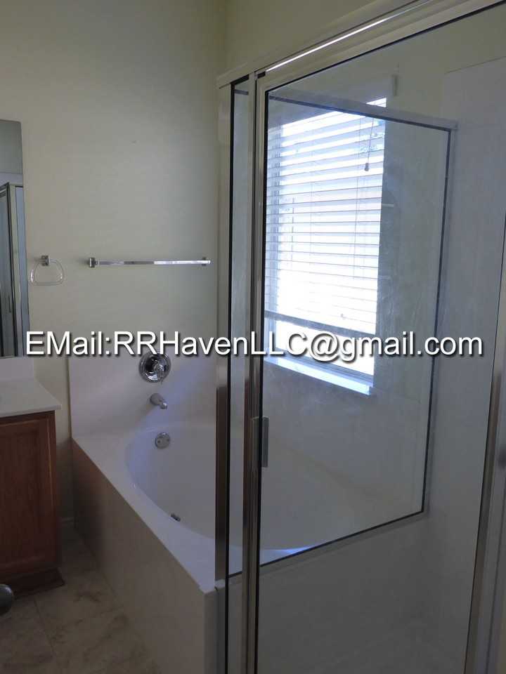 1840 Prairie Rock Way #NA - Photo 3 of 13