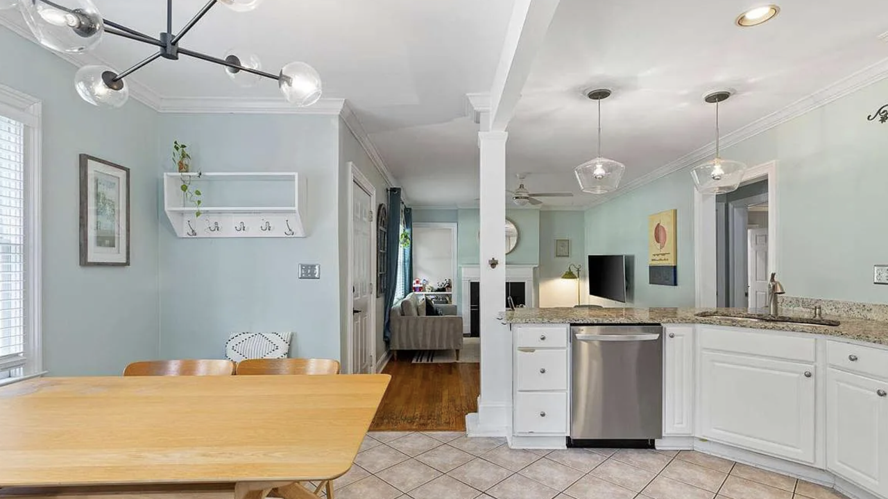 171 Rockyford Rd Ne #NA - Photo 4 of 26