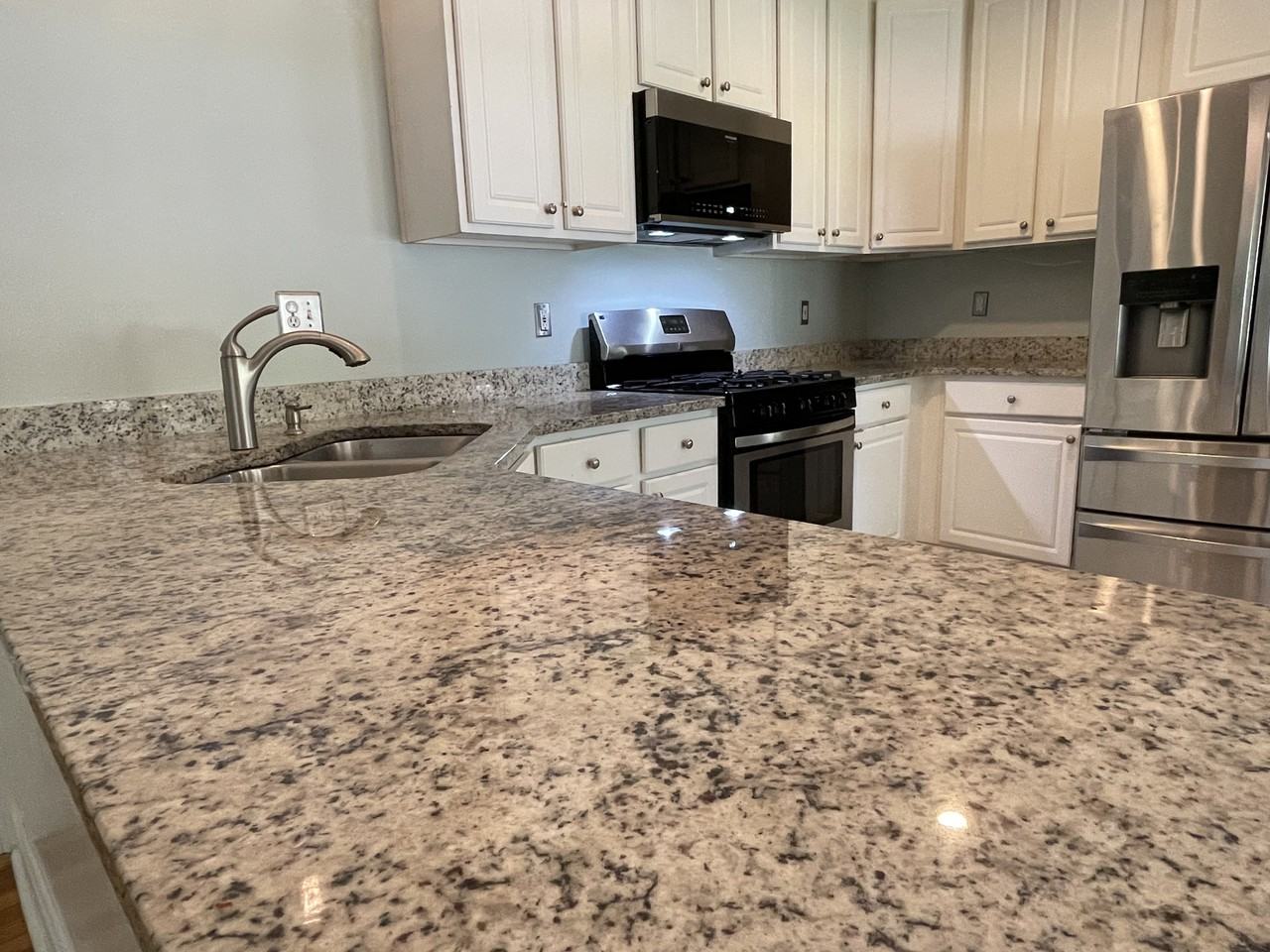 171 Rockyford Rd Ne #NA - Photo 6 of 26