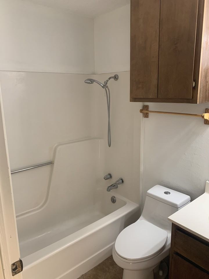 309 Highland Estates Dr #A - Photo 2 of 9