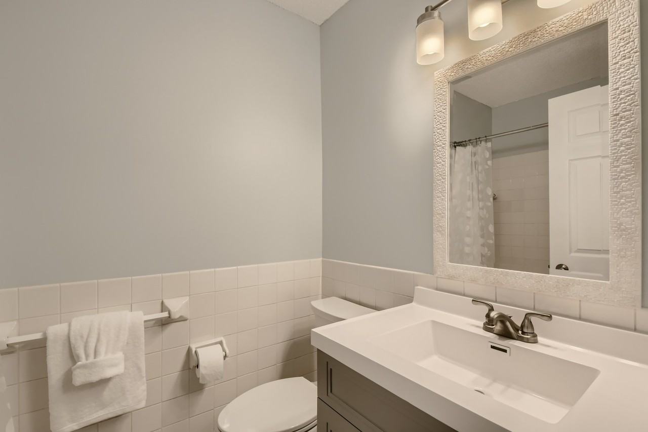 1127 Landmark Trl S - Photo 6 of 10