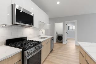 1548-1558.5 W Juneway - Photo 1 of 1