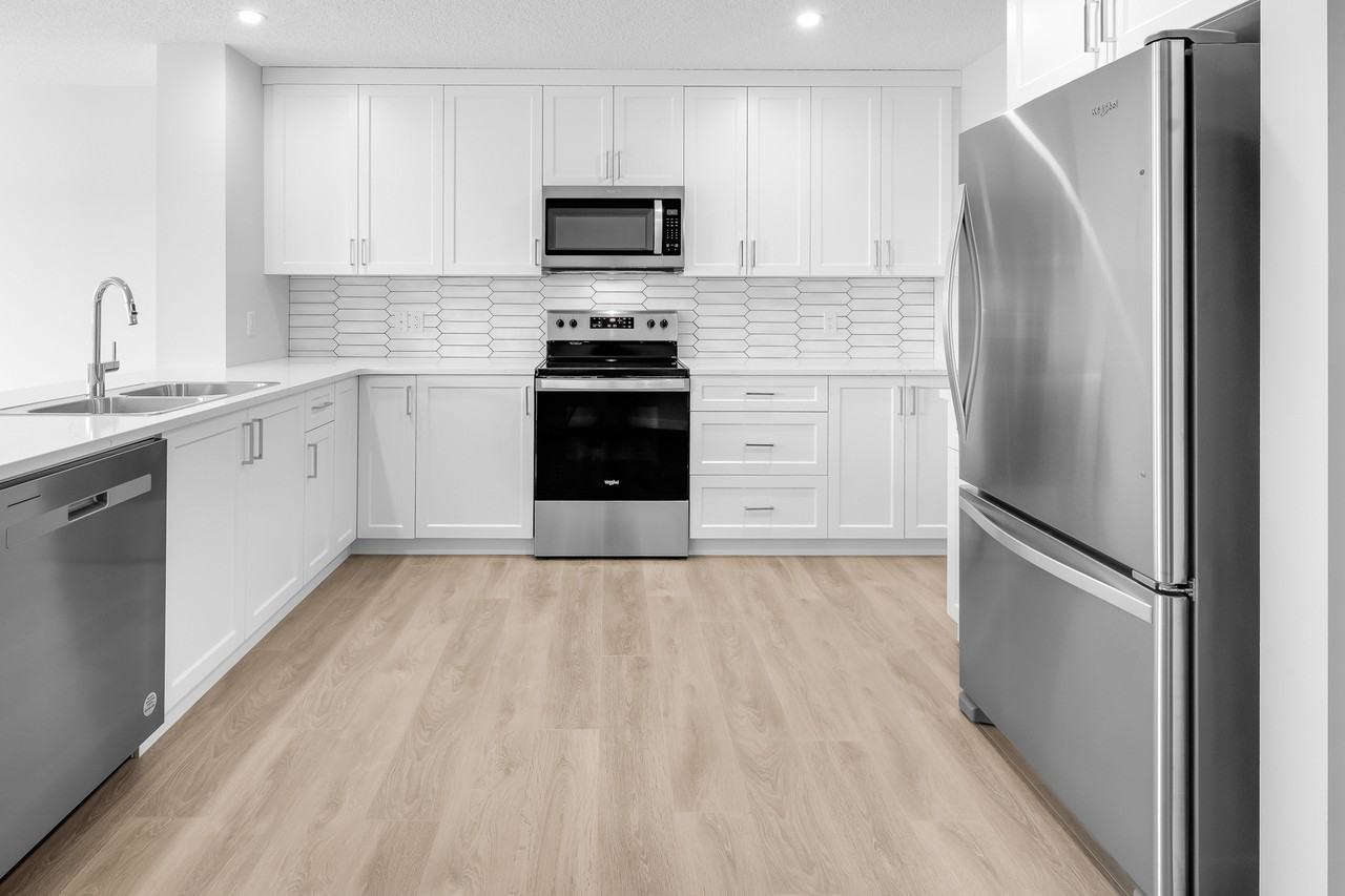 1449 Cherniak Way Sw #MAIN - Photo 3 of 31