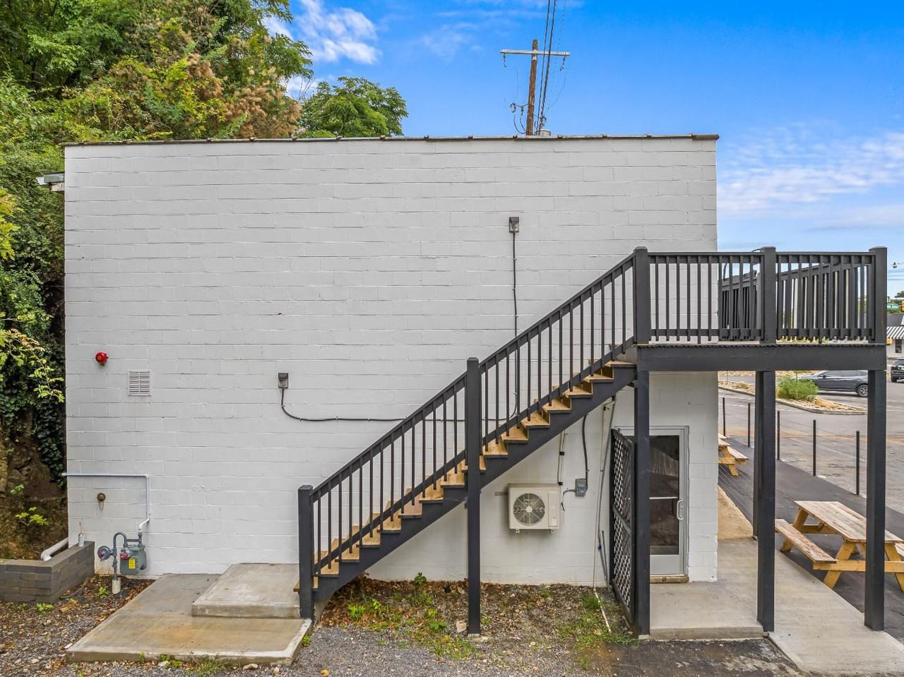 227 E Broadway street - Photo 7 of 9