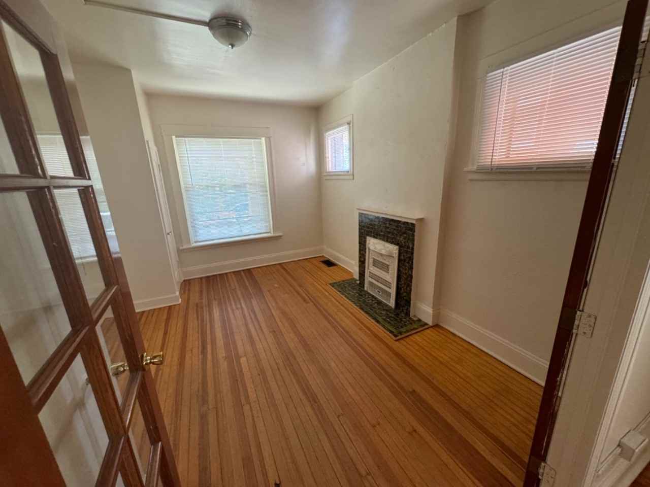 The Hollyhock LLC - Photo 3 of 9