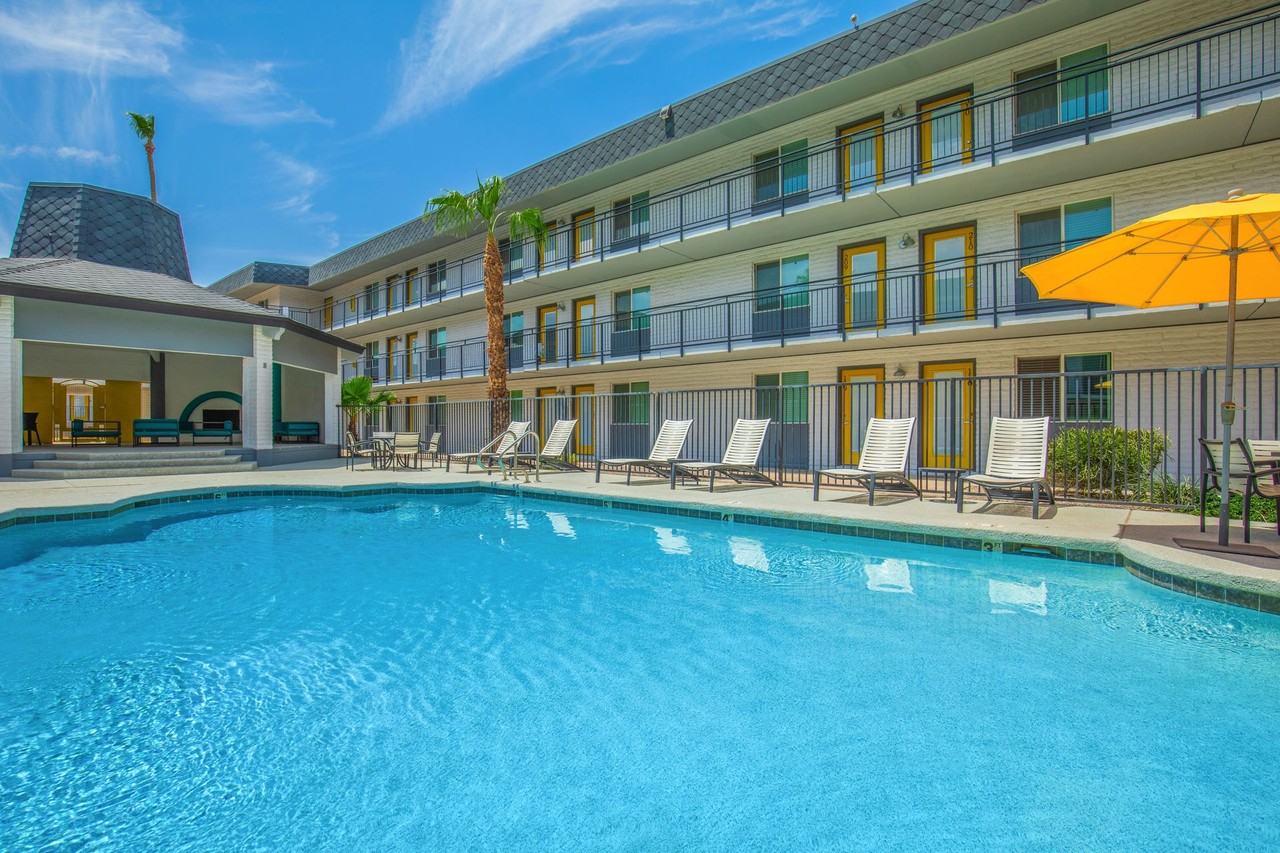 32 Arcadia - Photo 3 of 21