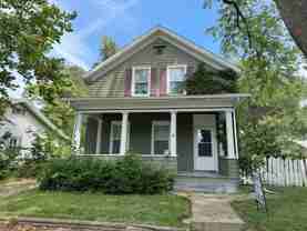 903 N Madison St - Photo 1 of 1