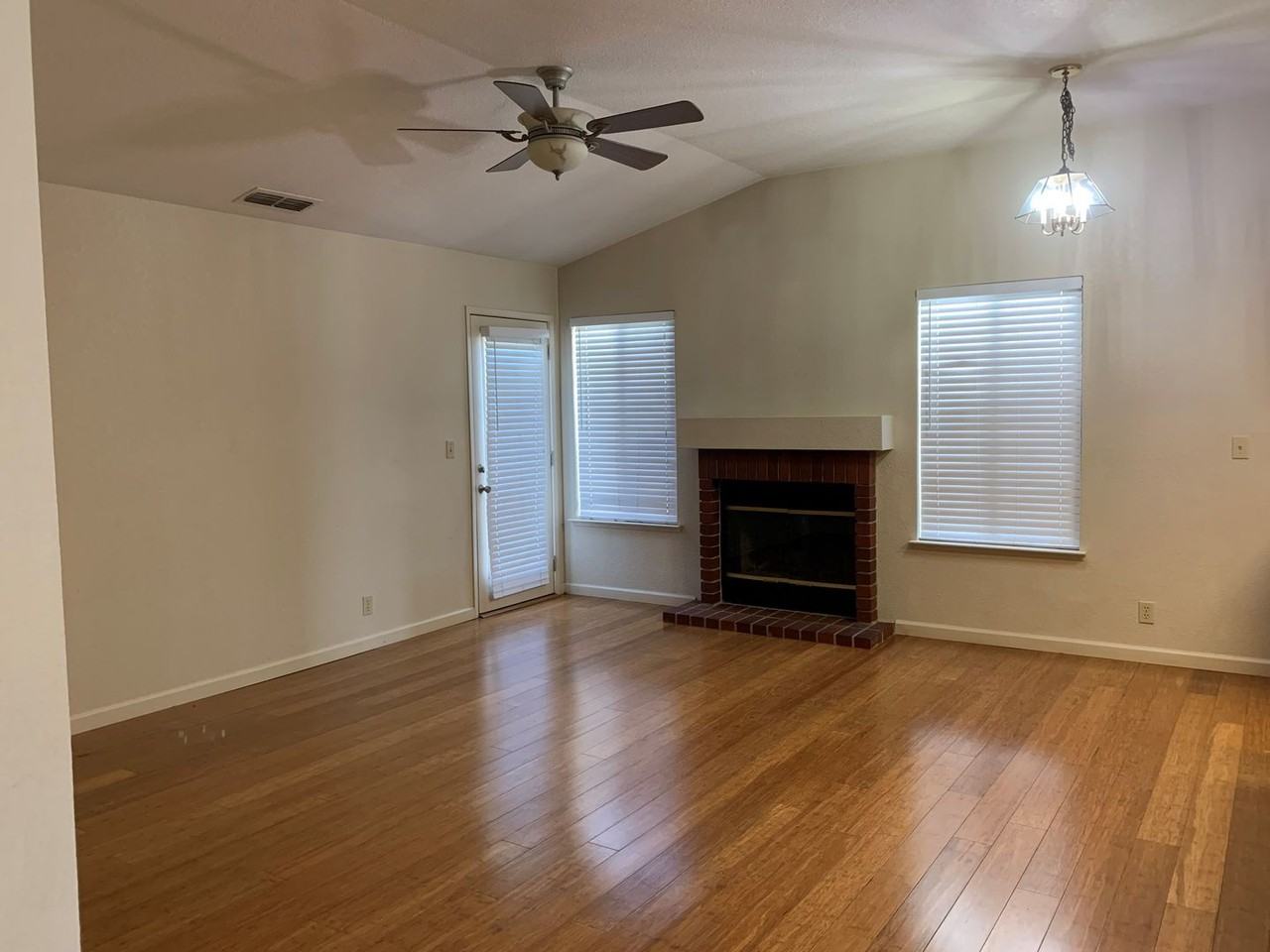 9025 Bramblewood Way - Photo 4 of 15