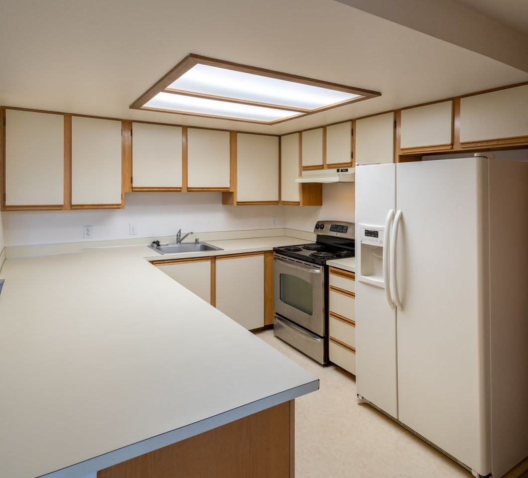 The Sandridge, LLC - Photo 4 of 50